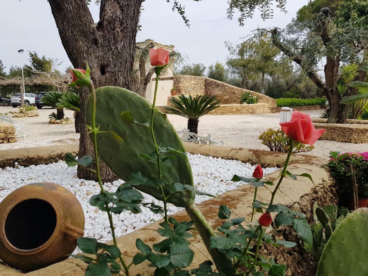 Masseria Pisciani Torchiarolo Exterior foto